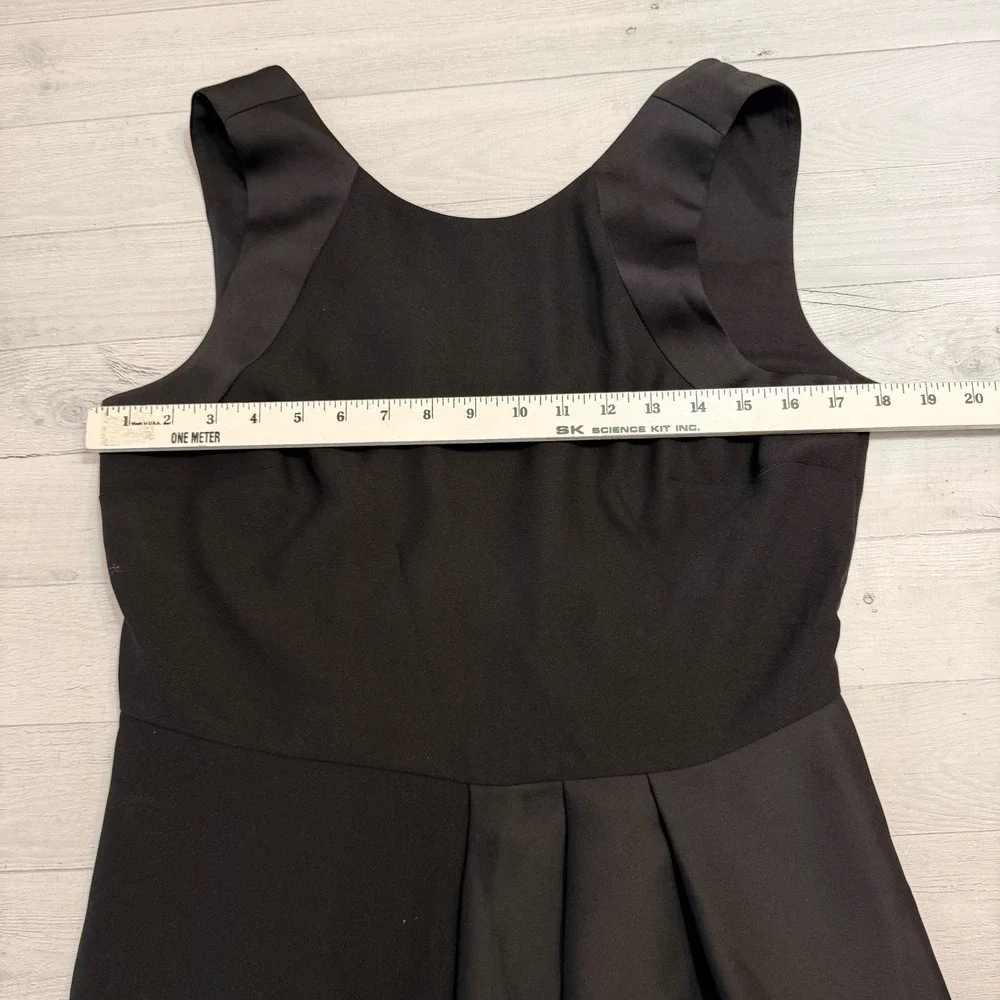 Banana Republic women's Banana Black Asymmetrical‎ Dress Womens 10 NEW